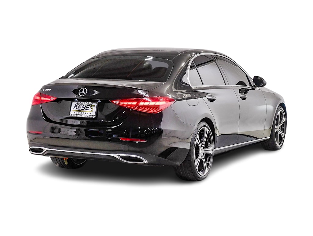 Thumbnail: 2022 Mercedes-Benz C-Class - 15