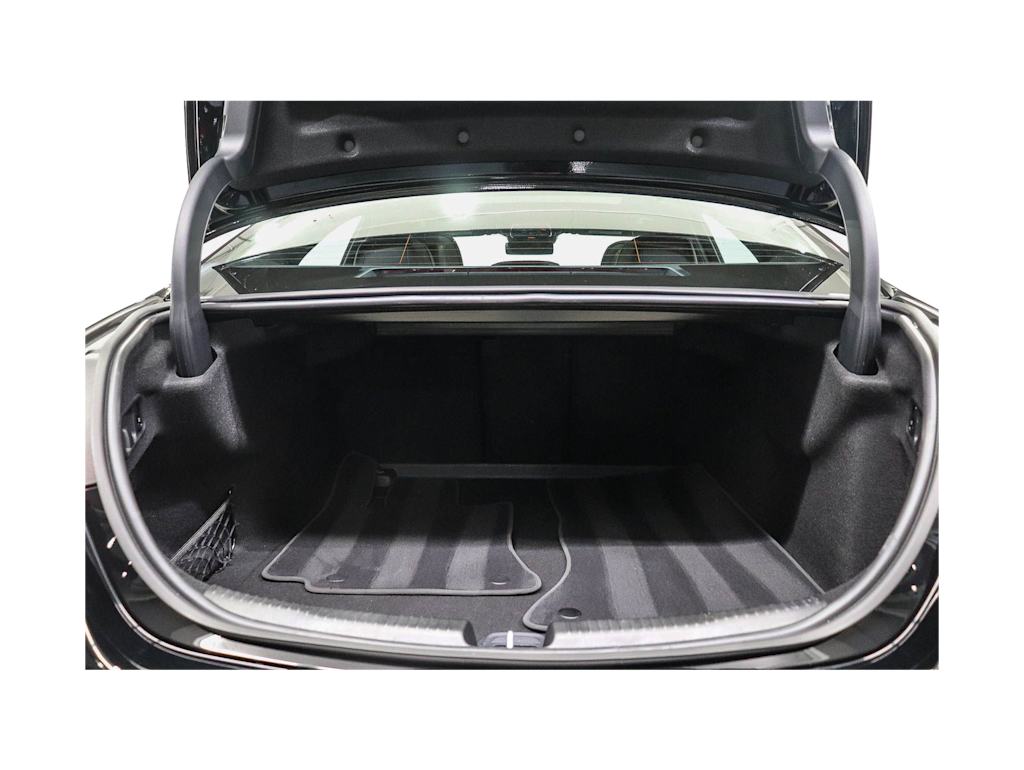 Thumbnail: 2026 Mercedes-Benz C-Class - 14