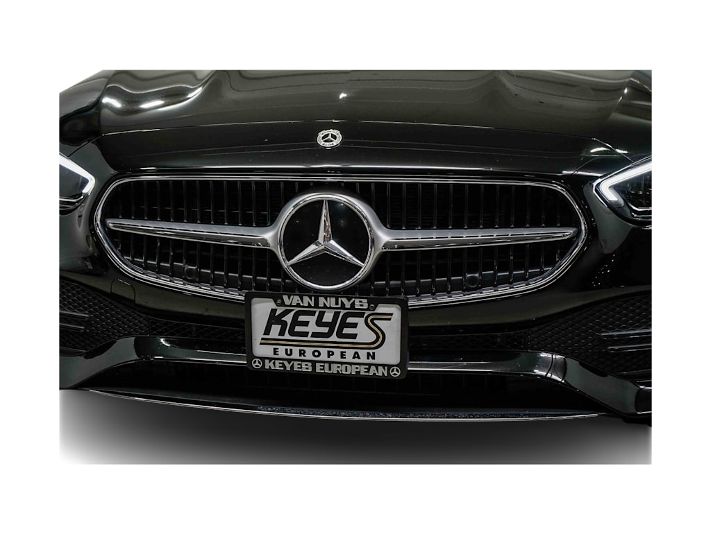 Thumbnail: 2025 Mercedes-Benz C-Class - 21