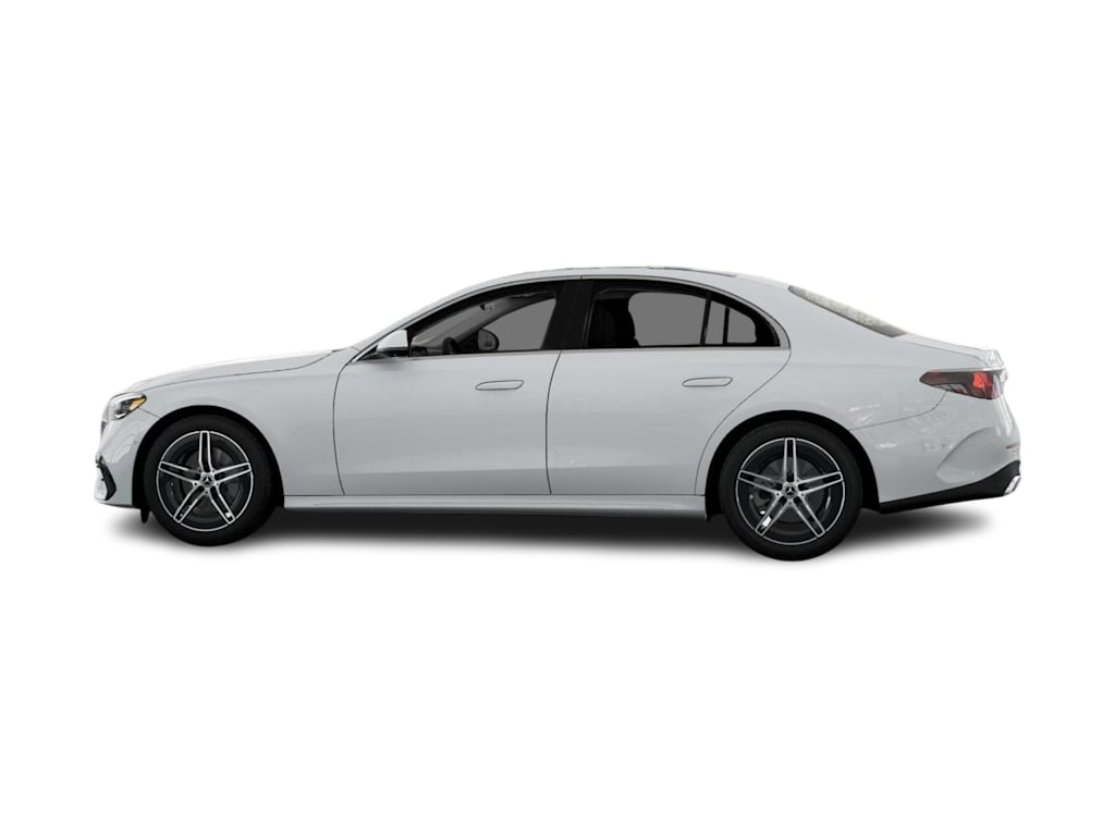 Thumbnail: 2025 Mercedes-Benz E-Class - 32
