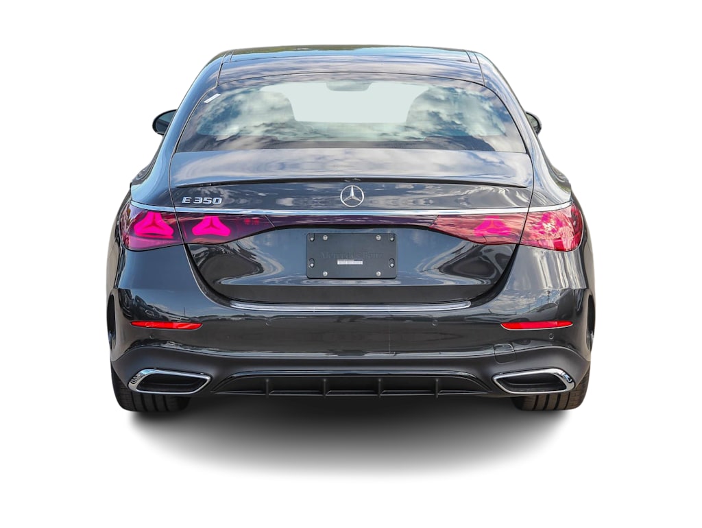 Thumbnail: 2026 Mercedes-Benz E-Class - 4