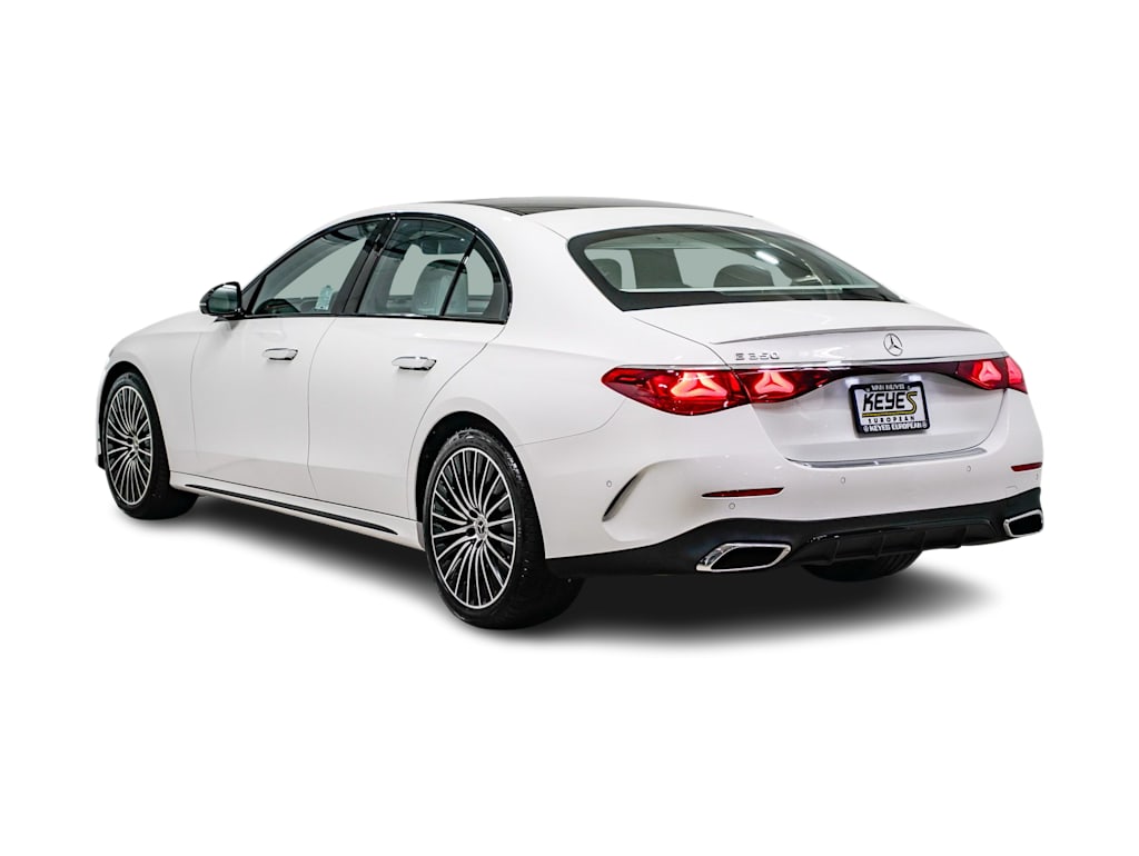 Thumbnail: 2026 Mercedes-Benz E-Class - 3