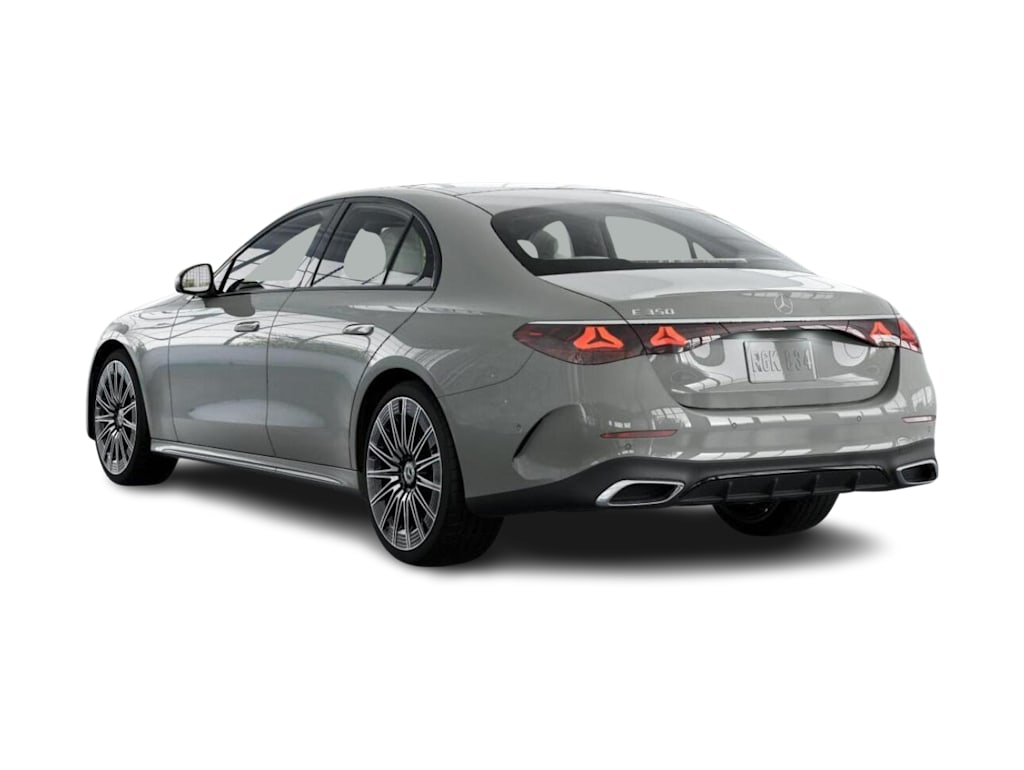 Thumbnail: 2026 Mercedes-Benz E-Class - 4