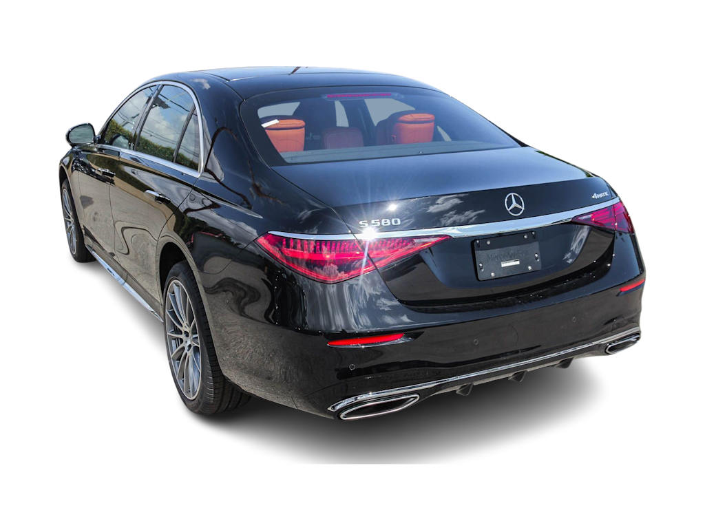 Thumbnail: 2026 Mercedes-Benz E-Class - 3