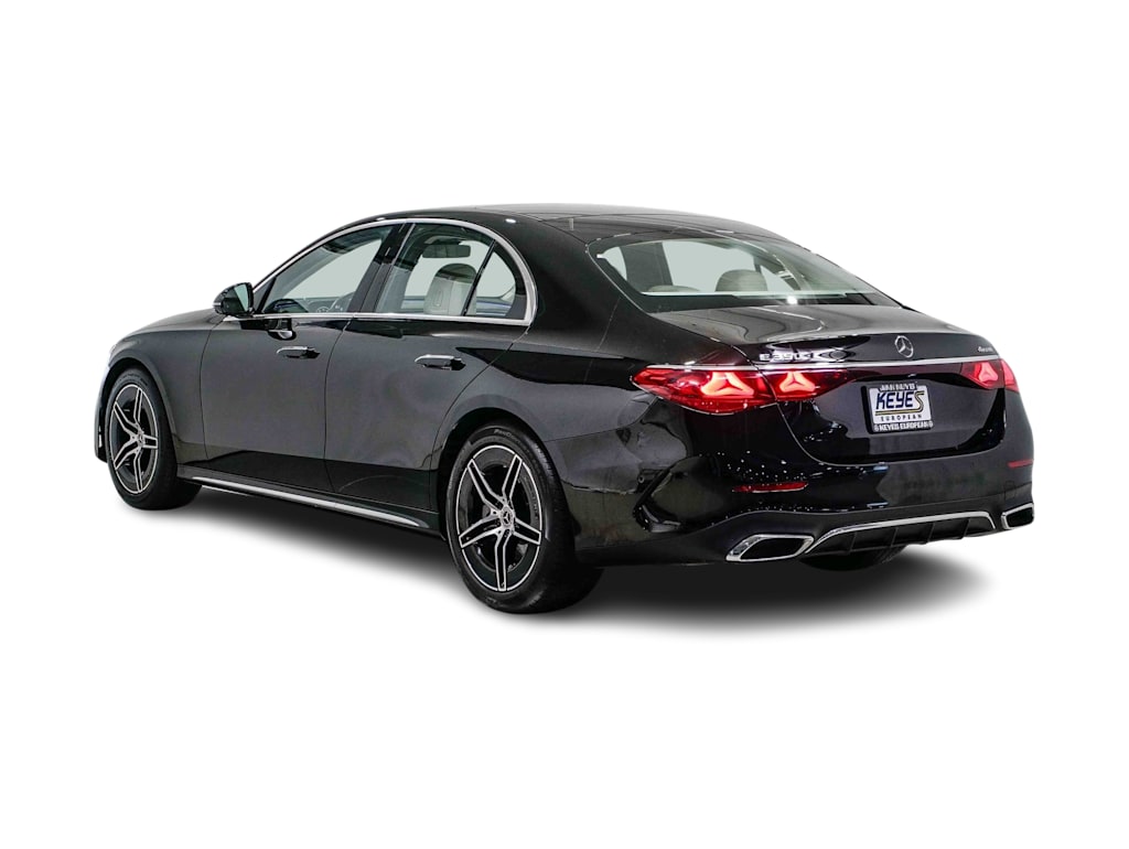 Thumbnail: 2025 Mercedes-Benz E-Class - 3