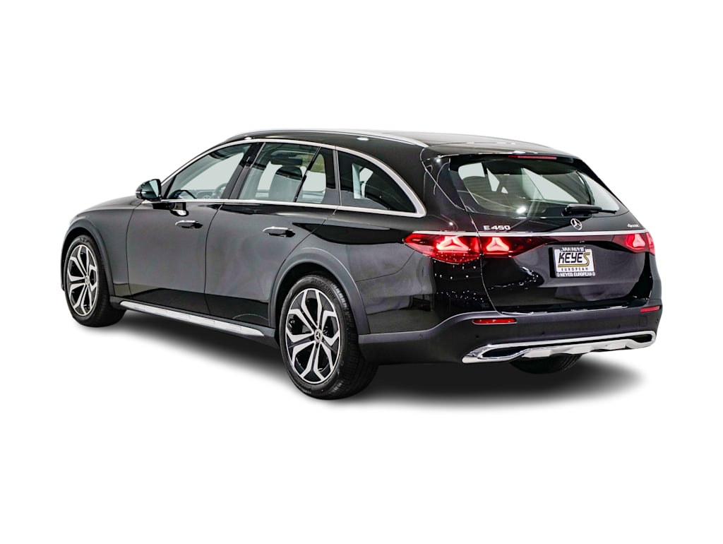 Thumbnail: 2025 Mercedes-Benz E-Class - 4