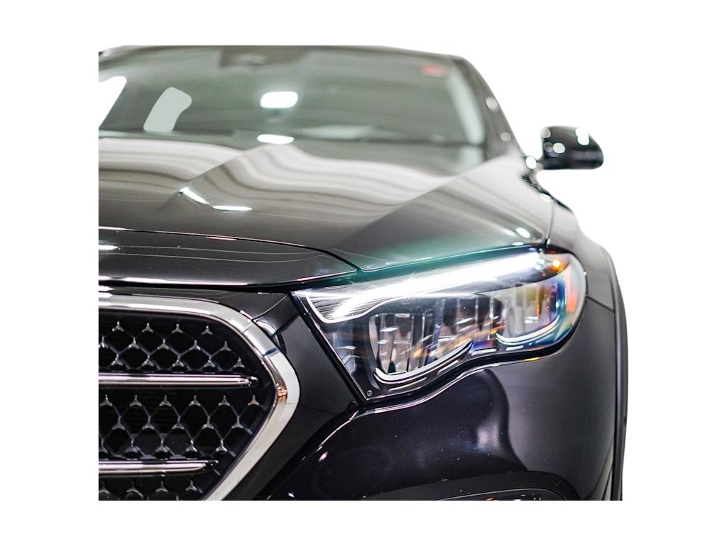 Thumbnail: 2025 Mercedes-Benz E-Class - 20