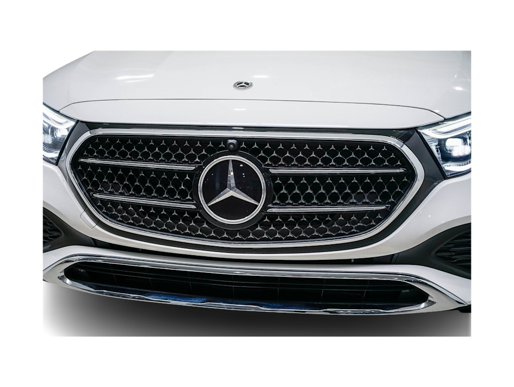 Thumbnail: 2025 Mercedes-Benz E-Class - 23