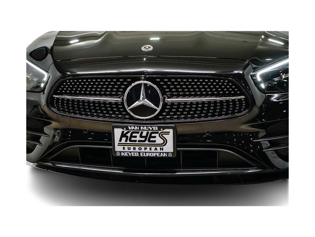 Thumbnail: 2023 Mercedes-Benz E-Class - 18