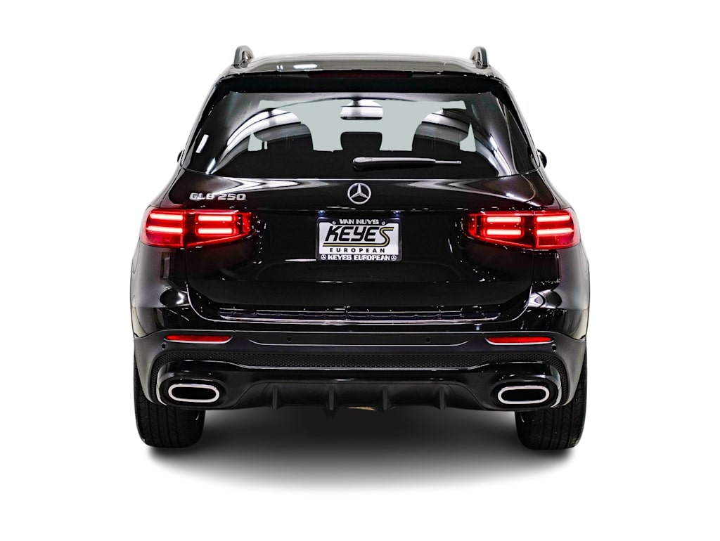 Thumbnail: 2025 Mercedes-Benz GLB - 4