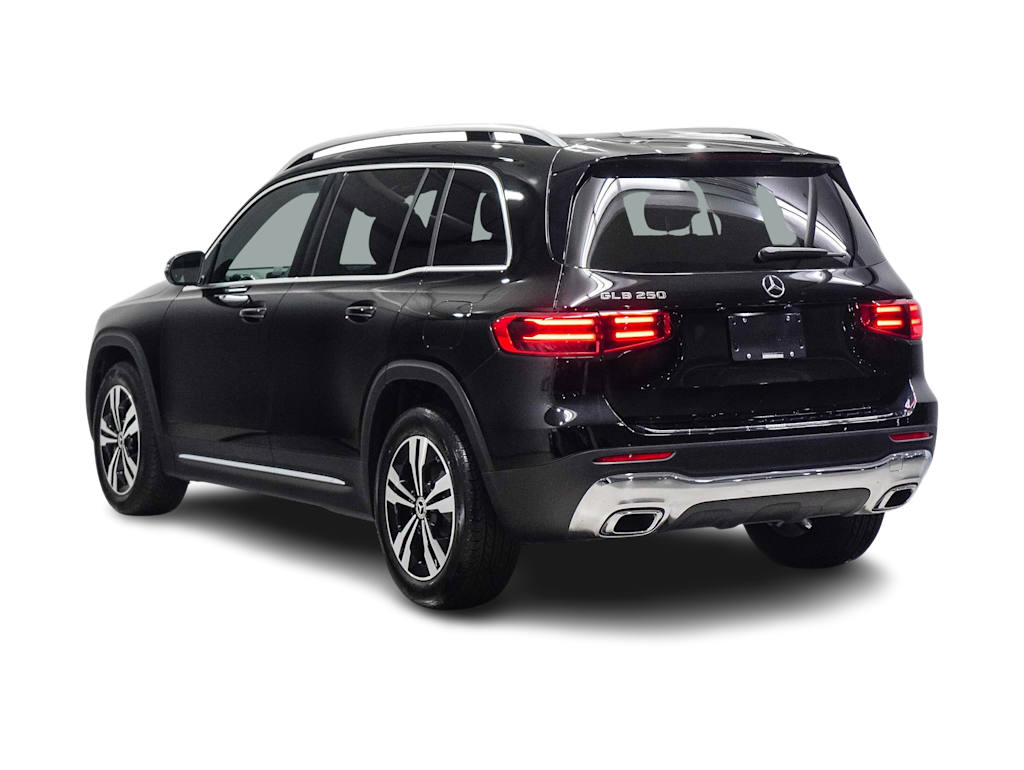 Thumbnail: 2025 Mercedes-Benz GLB - 3