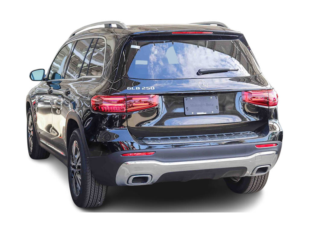 Thumbnail: 2026 Mercedes-Benz GLB - 3