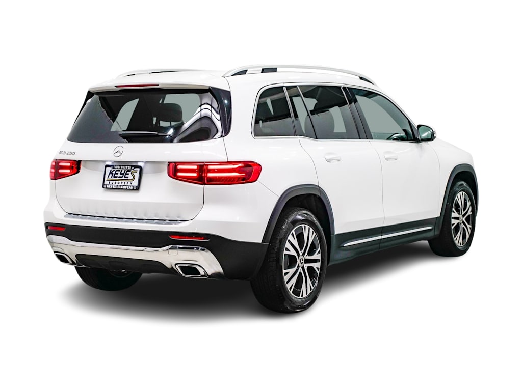 Thumbnail: 2026 Mercedes-Benz GLB - 16