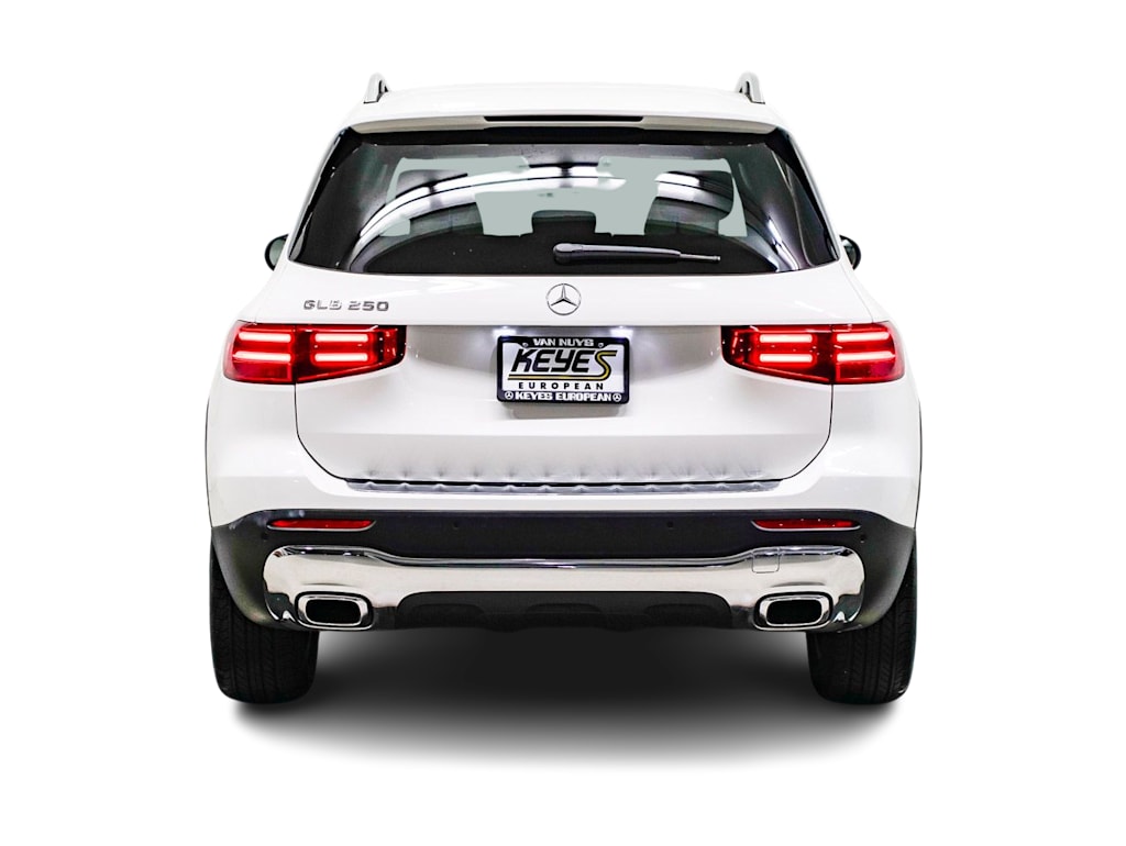 Thumbnail: 2026 Mercedes-Benz GLB - 4