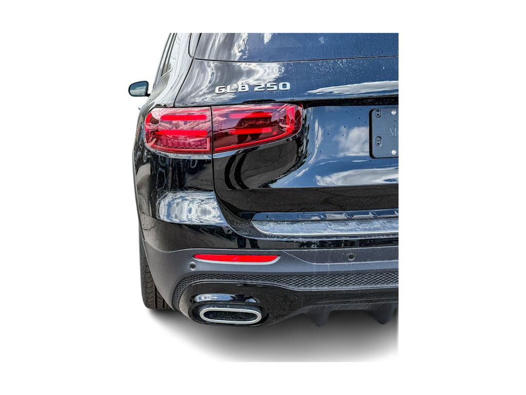 Thumbnail: 2025 Mercedes-Benz GLB - 17