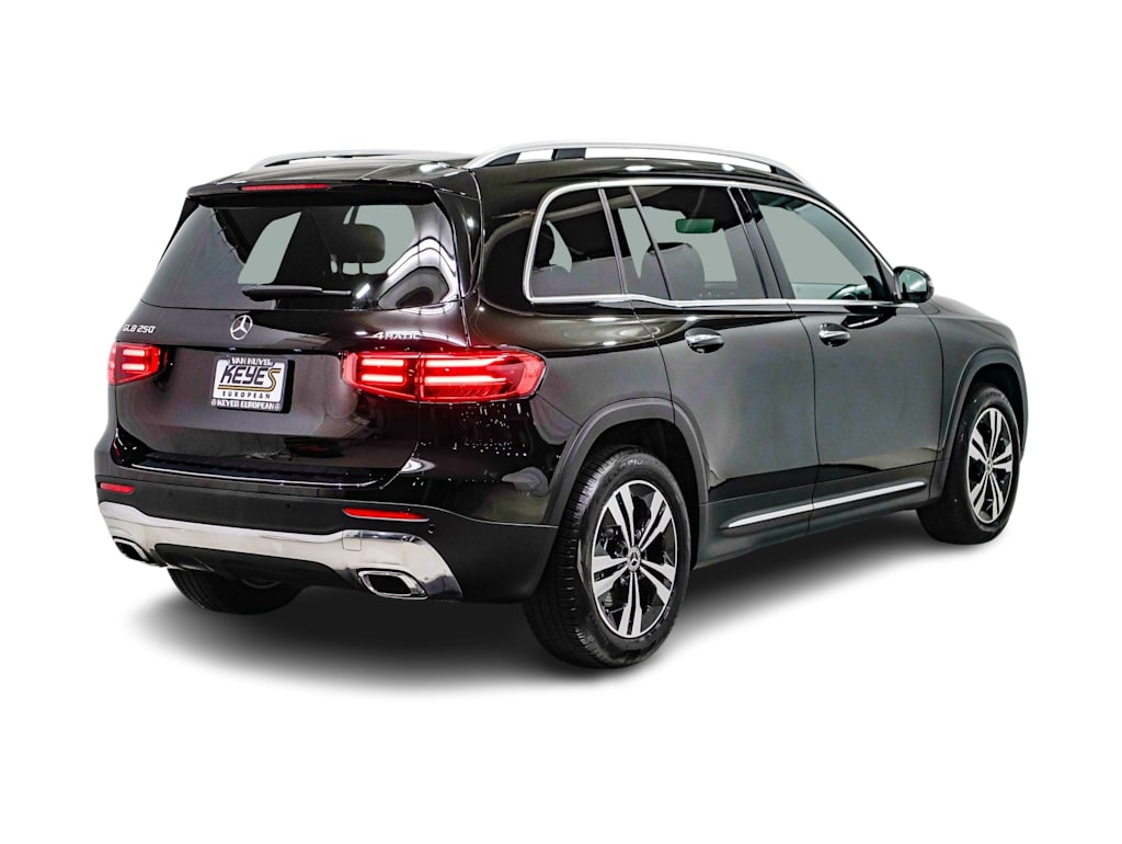 Thumbnail: 2025 Mercedes-Benz GLB - 16