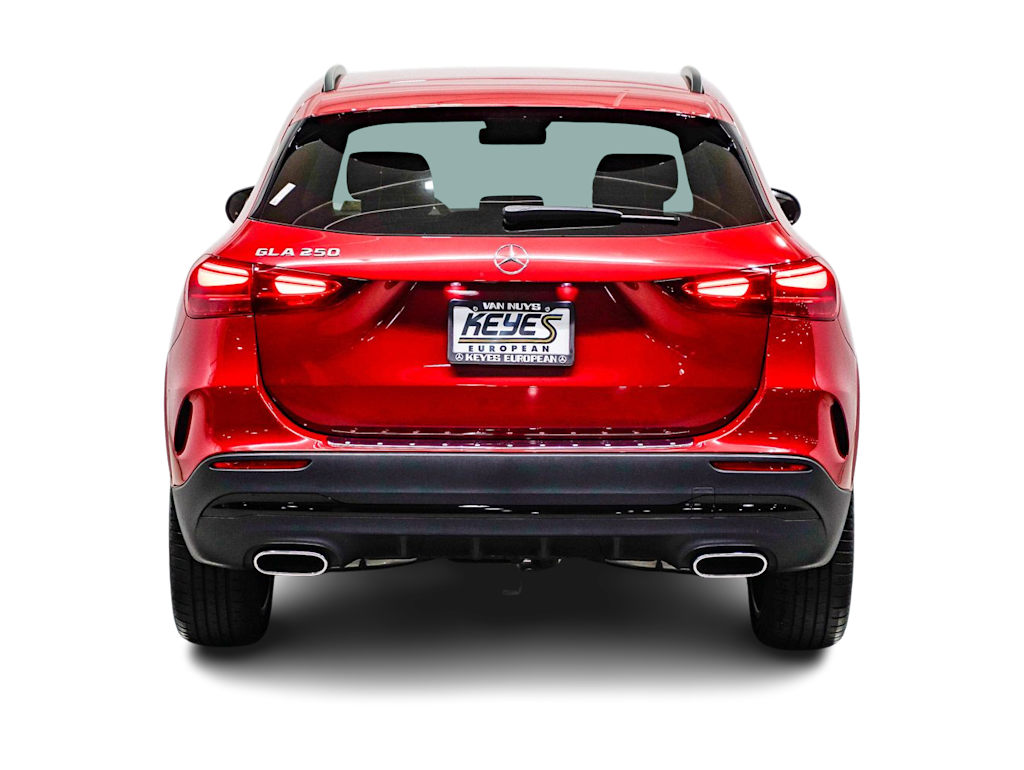 Thumbnail: 2026 Mercedes-Benz GLA - 4