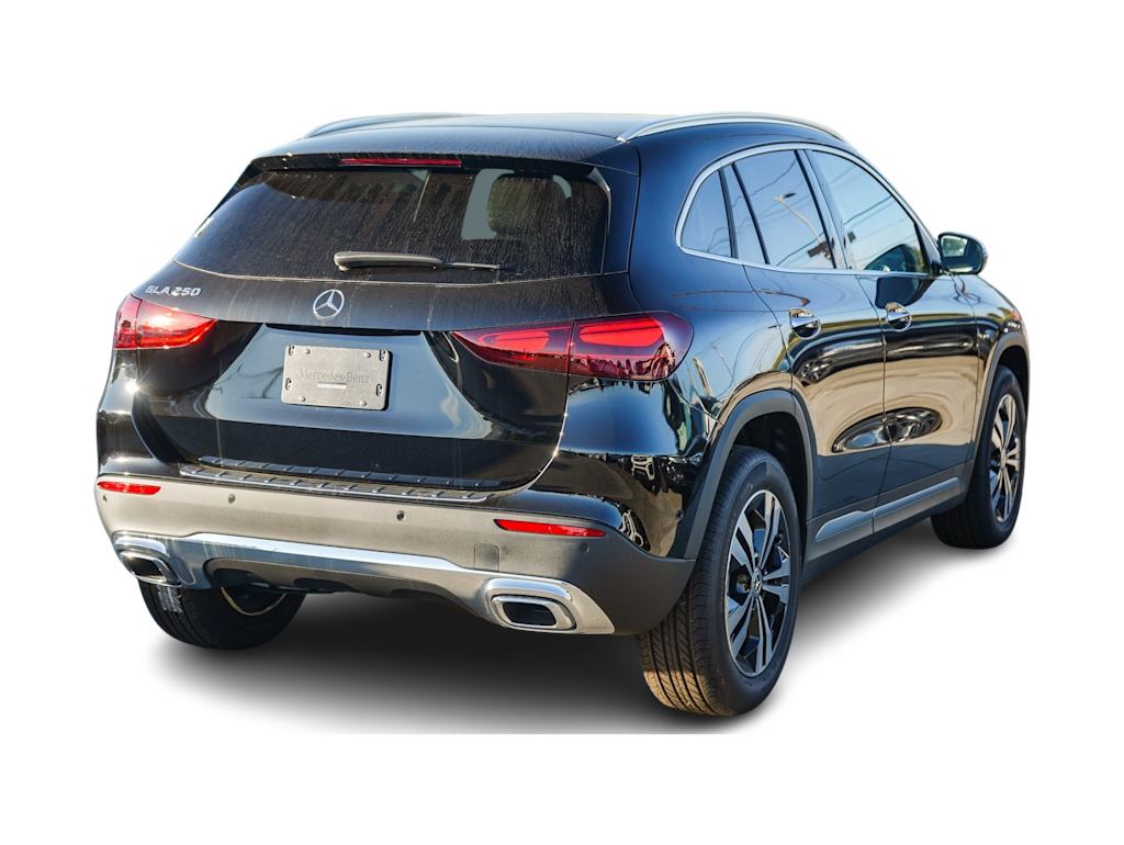 Thumbnail: 2025 Mercedes-Benz GLA - 18