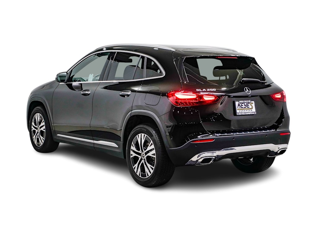 Thumbnail: 2025 Mercedes-Benz GLA - 3