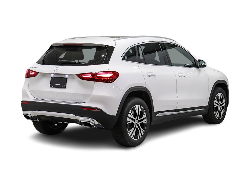 Thumbnail: 2026 Mercedes-Benz GLA - 15