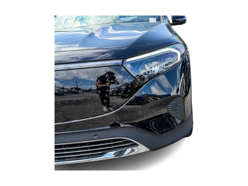 Thumbnail: 2025 Mercedes-Benz EQB - 21