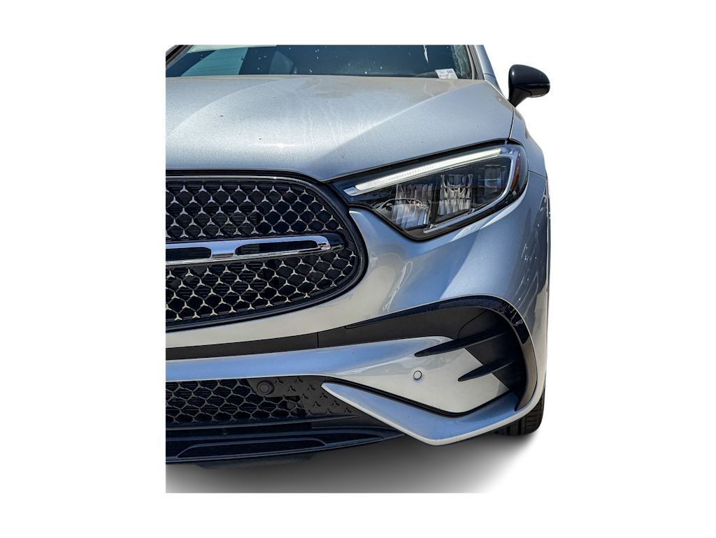 Thumbnail: 2025 Mercedes-Benz GLC - 21