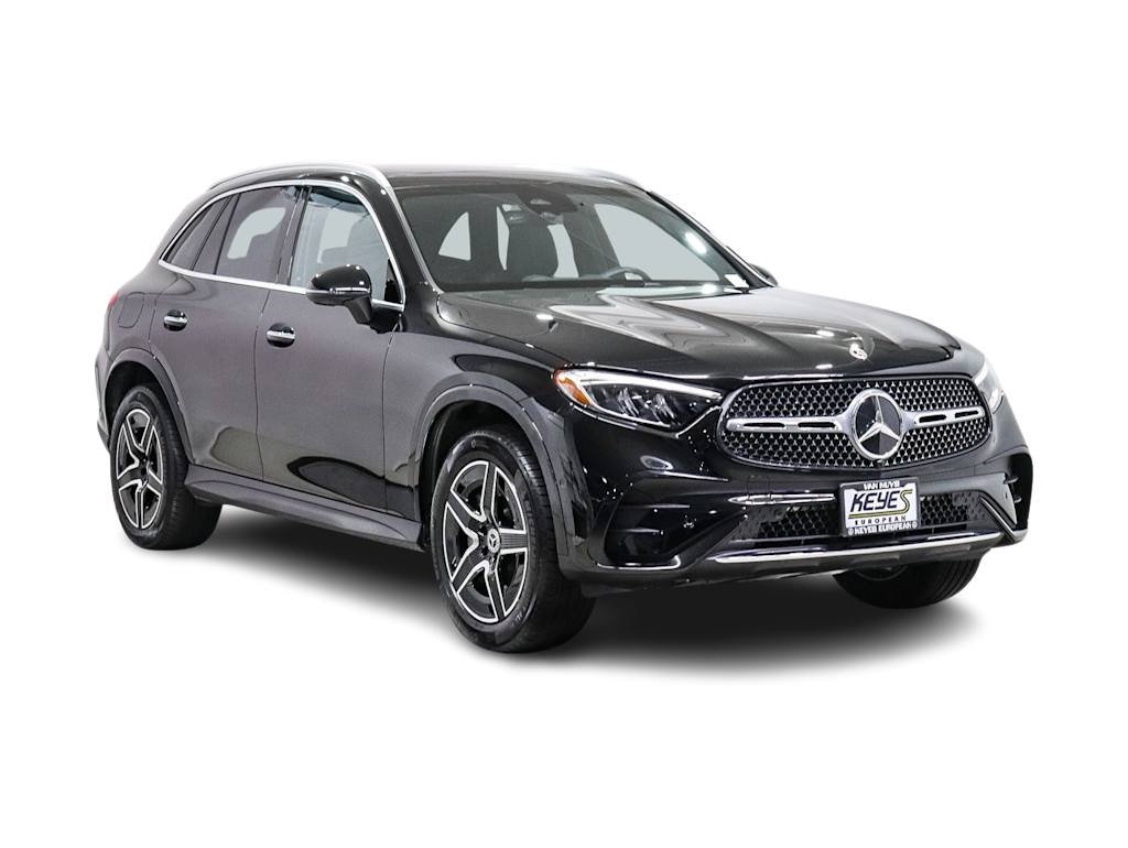 Thumbnail: 2026 Mercedes-Benz GLC - 18