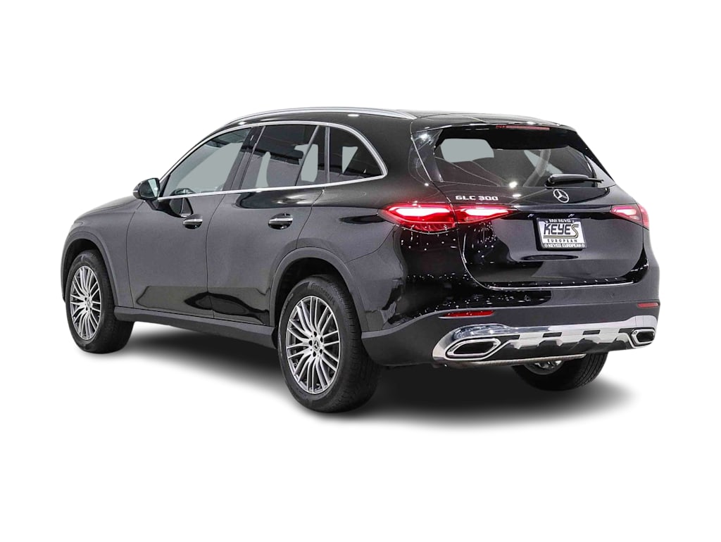 Thumbnail: 2026 Mercedes-Benz GLC - 3