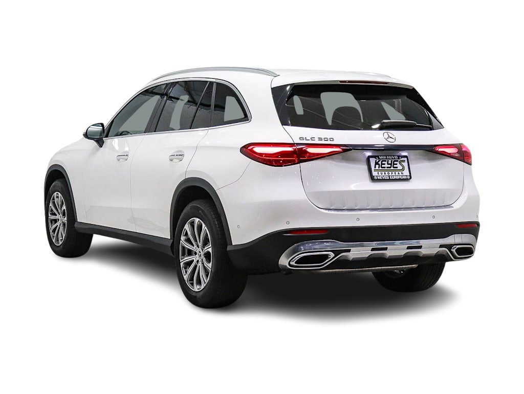 Thumbnail: 2024 Mercedes-Benz GLC - 3