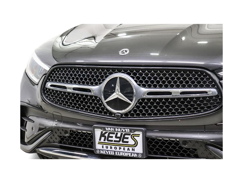 Thumbnail: 2026 Mercedes-Benz GLC - 20