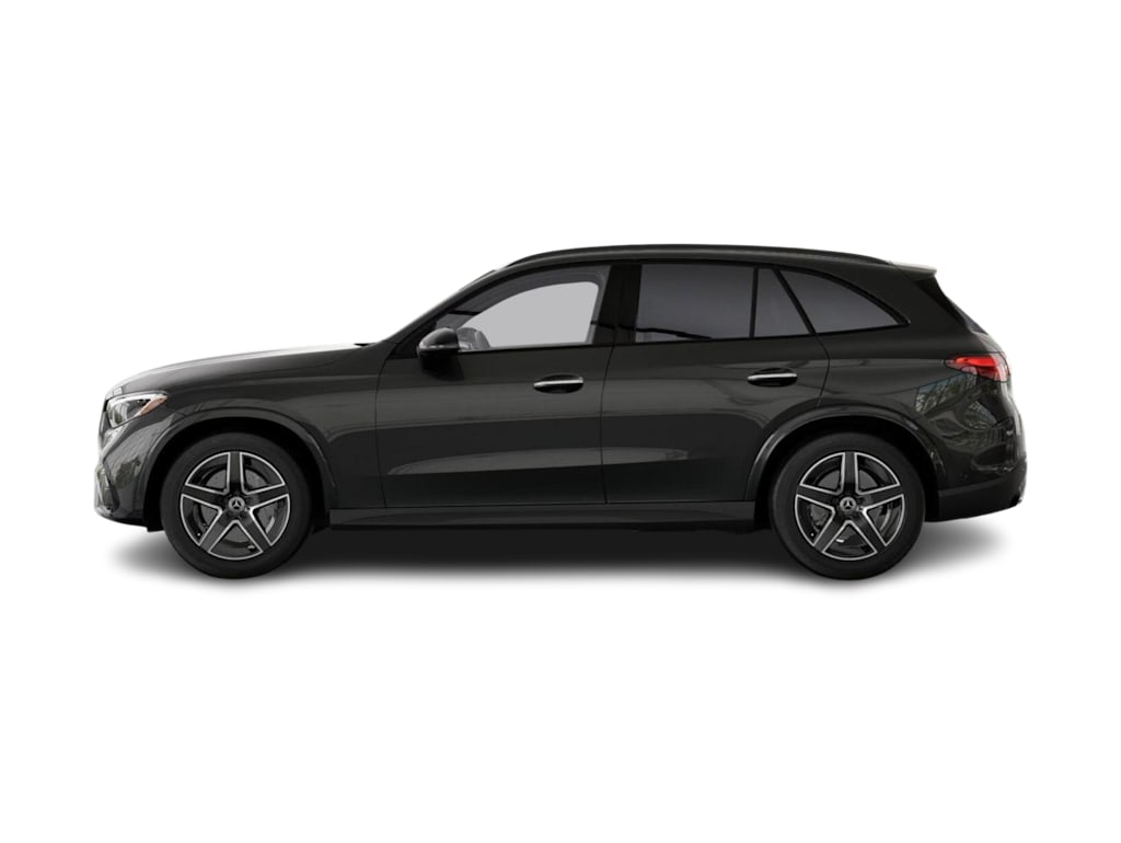 Thumbnail: 2025 Mercedes-Benz GLC - 33