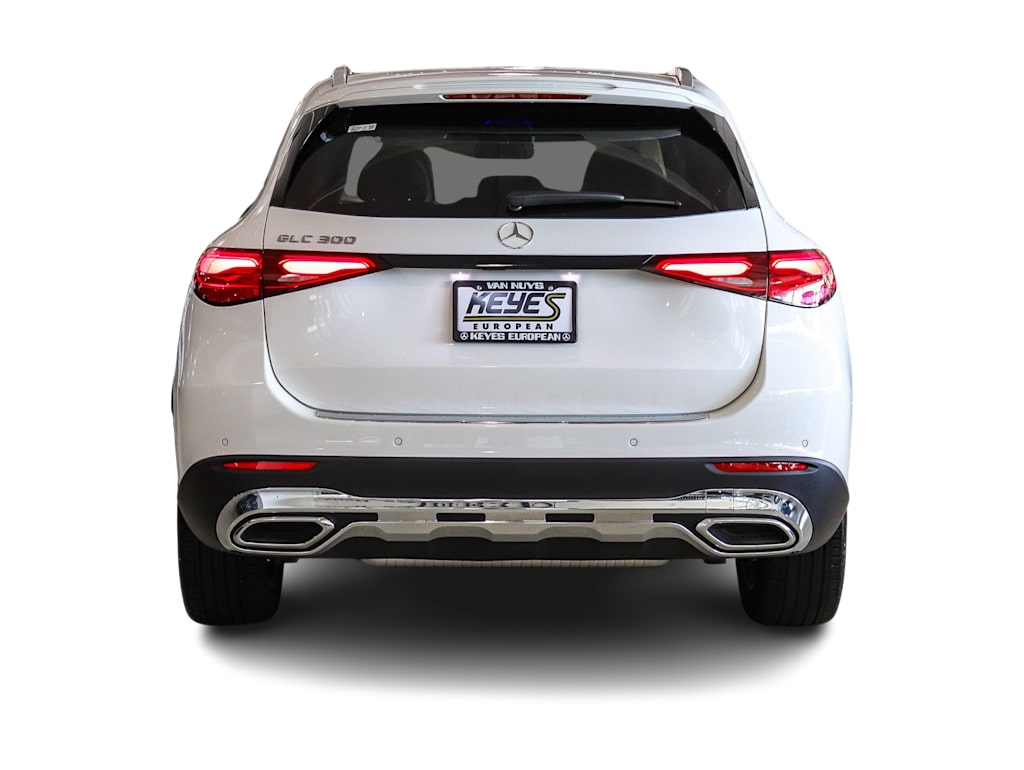 Thumbnail: 2026 Mercedes-Benz GLC - 4