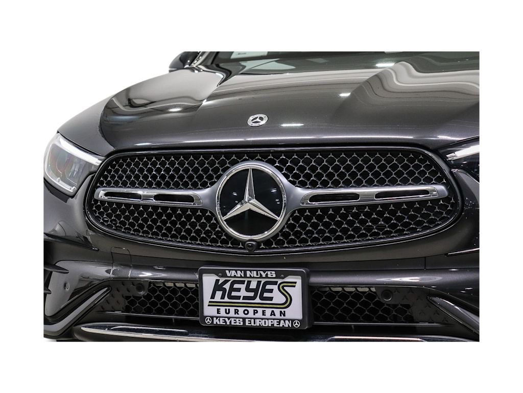 Thumbnail: 2026 Mercedes-Benz GLC - 20