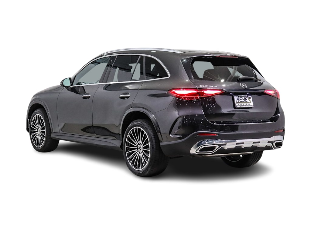Thumbnail: 2026 Mercedes-Benz GLC - 3