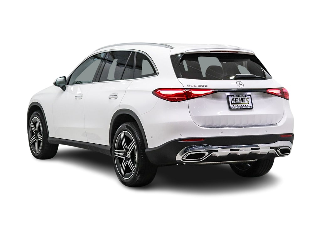 Thumbnail: 2026 Mercedes-Benz GLC - 3