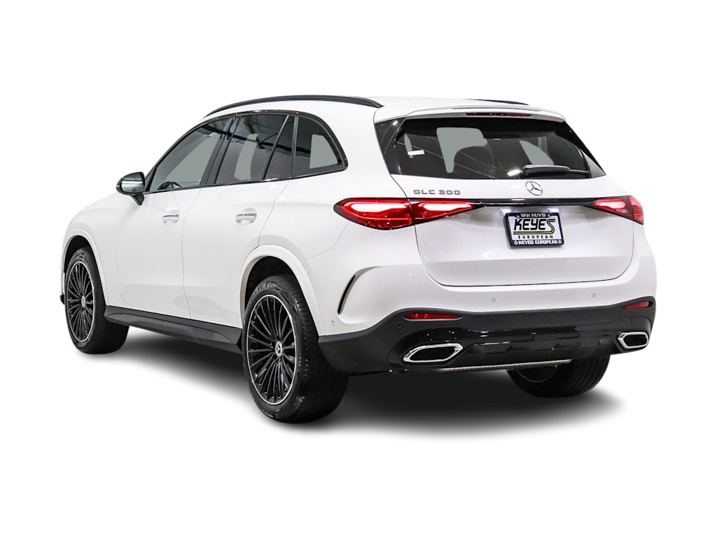 Thumbnail: 2026 Mercedes-Benz GLC - 3