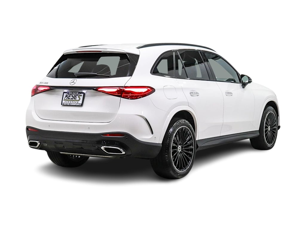 Thumbnail: 2026 Mercedes-Benz GLC - 17