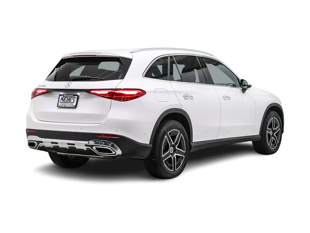 Thumbnail: 2026 Mercedes-Benz GLC - 17