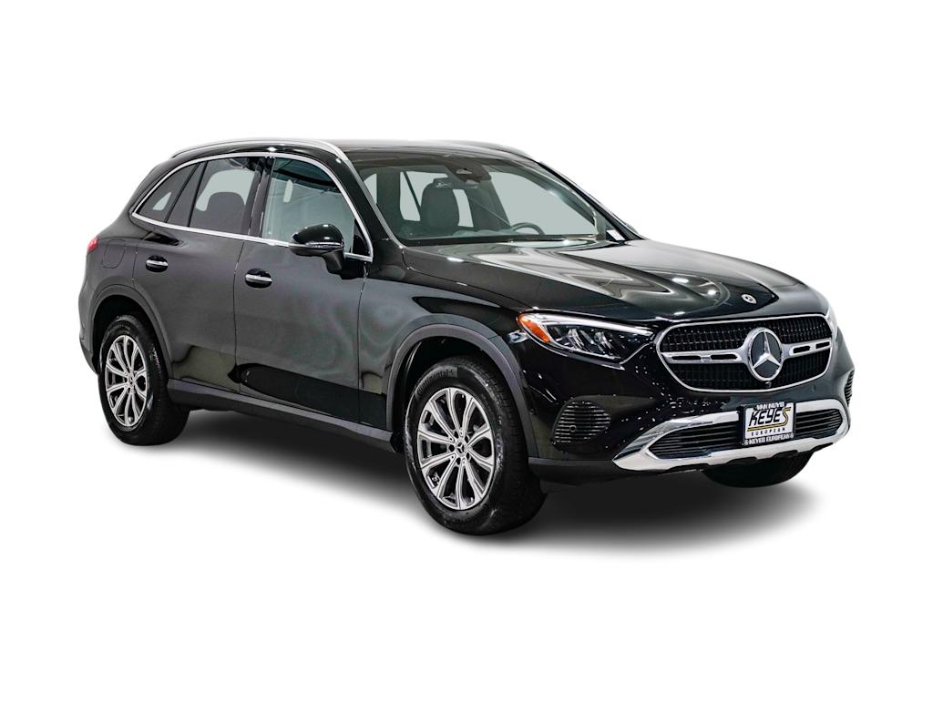 Thumbnail: 2025 Mercedes-Benz GLC - 17