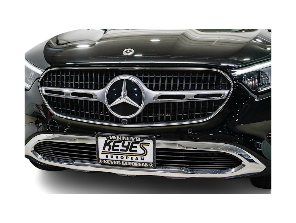 Thumbnail: 2025 Mercedes-Benz GLC - 22