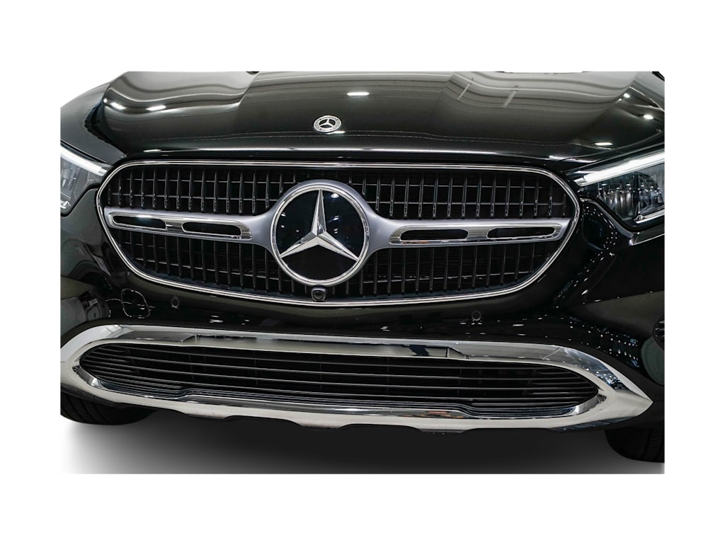 Thumbnail: 2025 Mercedes-Benz GLC - 21