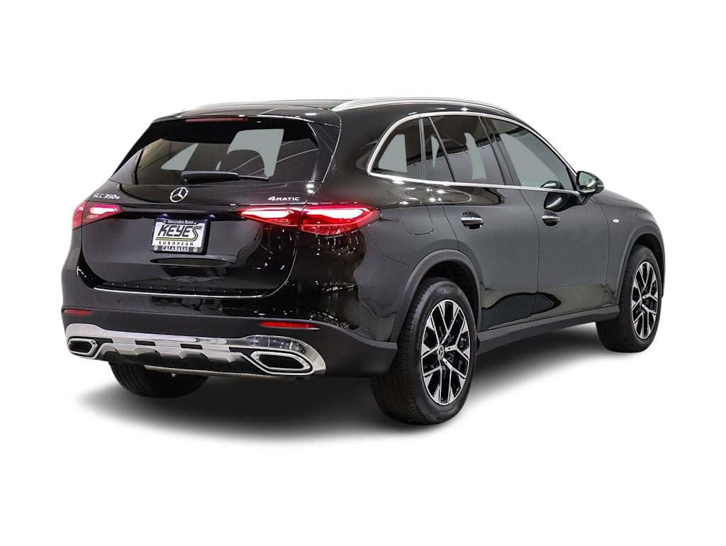 Thumbnail: 2025 Mercedes-Benz GLC - 16