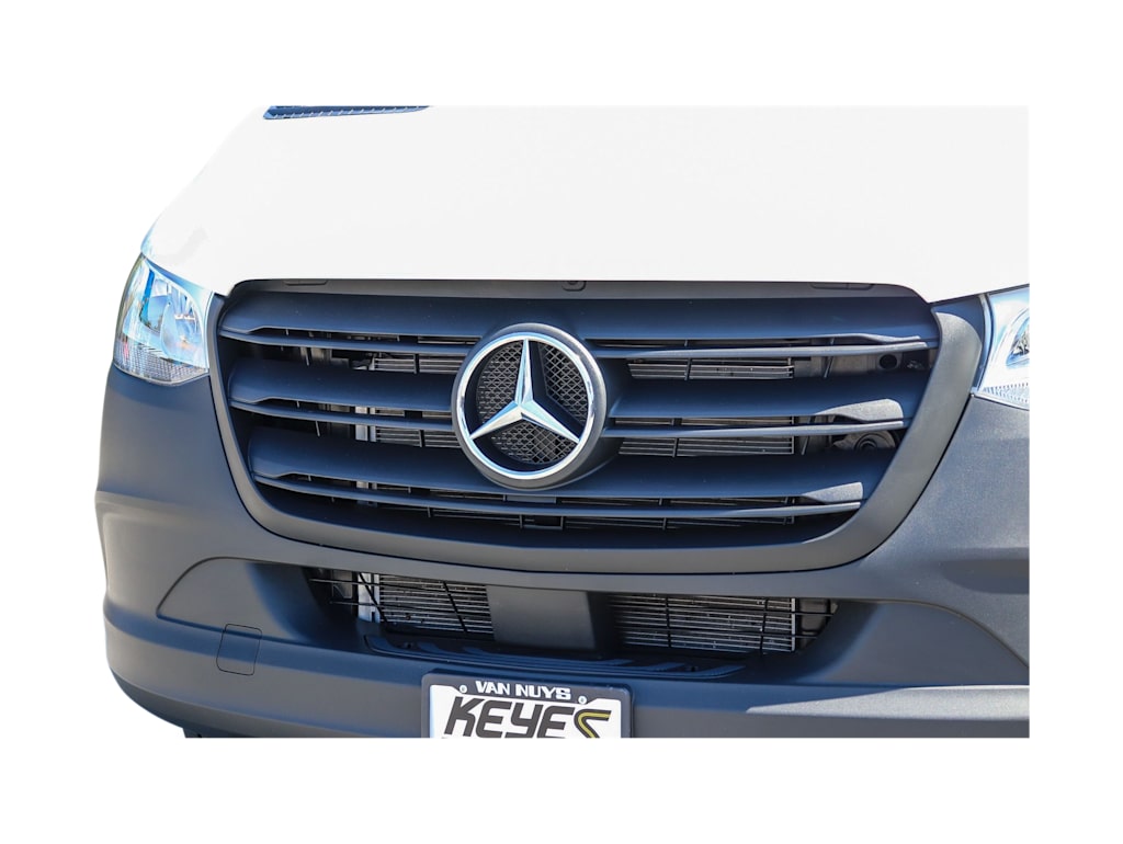 Thumbnail: 2025 Mercedes-Benz Sprinter - 16