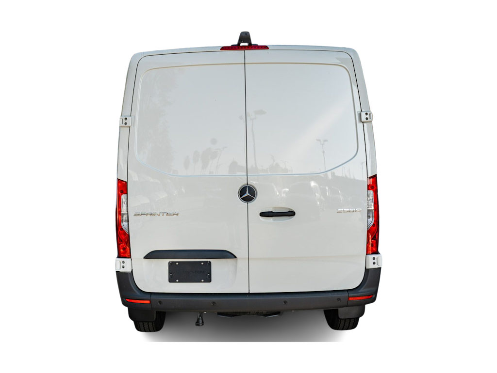 Thumbnail: 2026 Mercedes-Benz Sprinter - 4