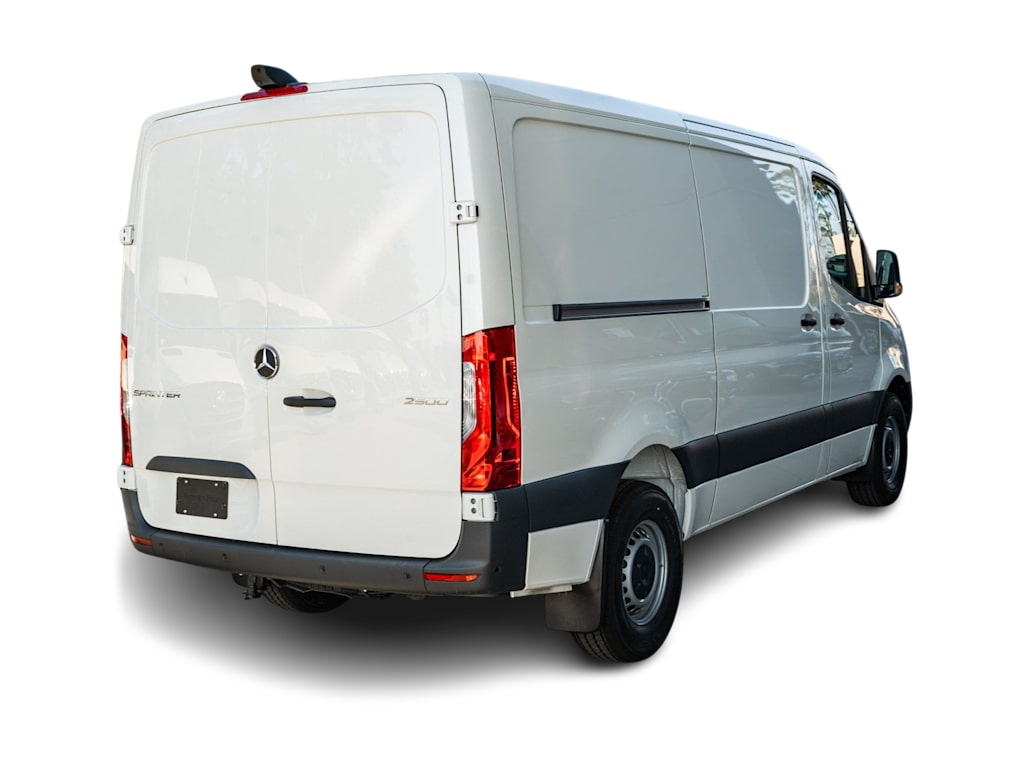 Thumbnail: 2026 Mercedes-Benz Sprinter - 17