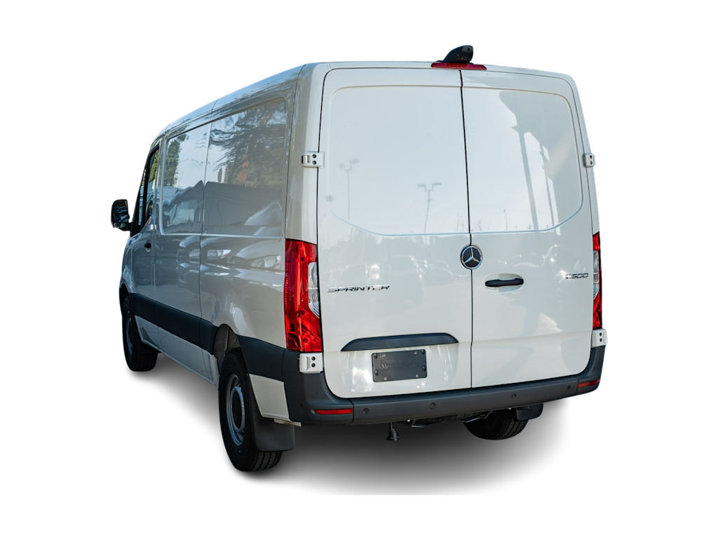 Thumbnail: 2026 Mercedes-Benz Sprinter - 3