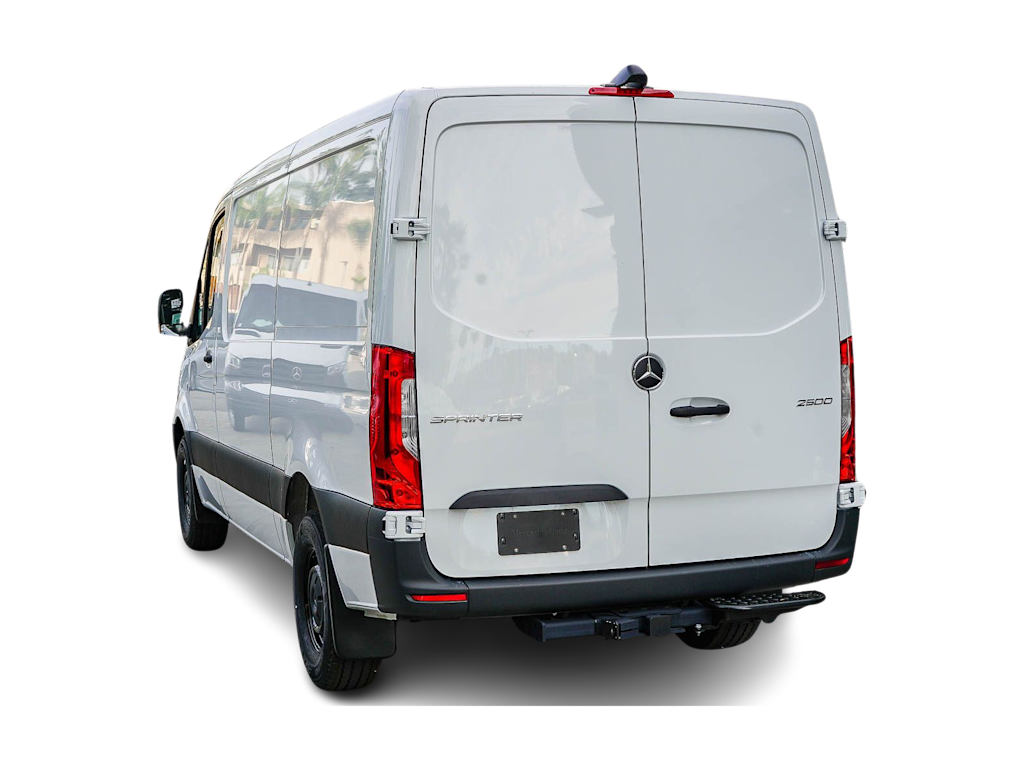 Thumbnail: 2026 Mercedes-Benz Sprinter - 3