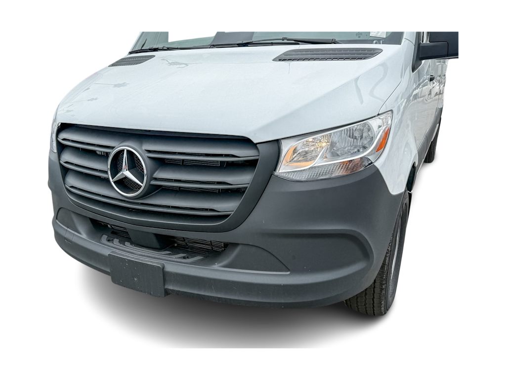 Thumbnail: 2025 Mercedes-Benz Sprinter - 20