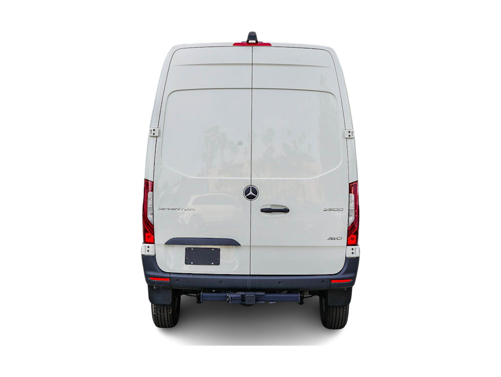 Thumbnail: 2025 Mercedes-Benz Sprinter - 4