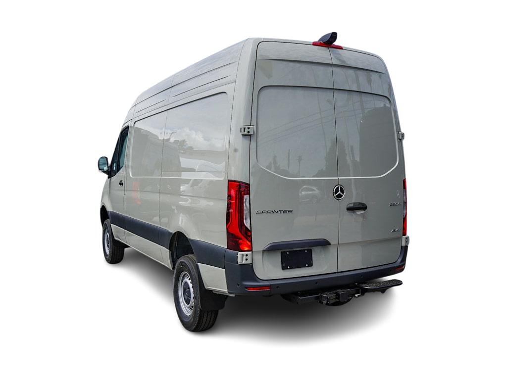 Thumbnail: 2026 Mercedes-Benz Sprinter - 3